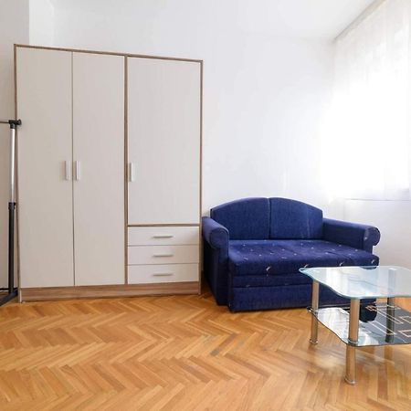 Mm2 Appartement Novi Sad Buitenkant foto