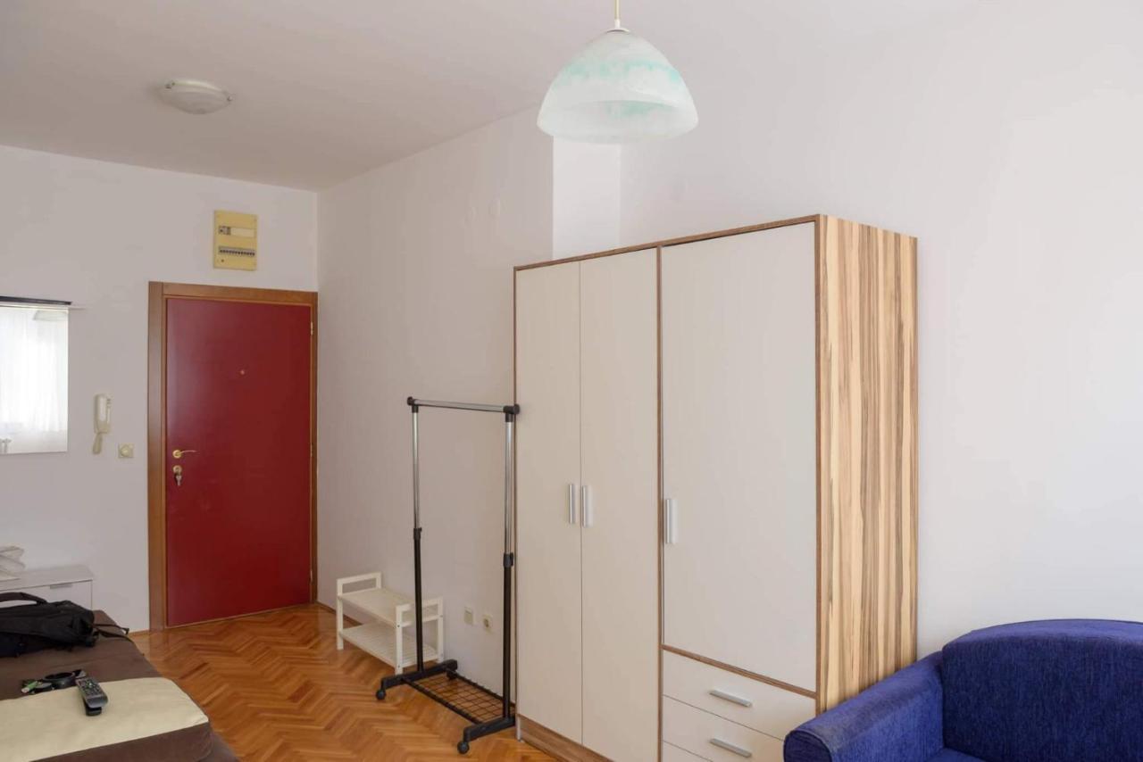 Mm2 Appartement Novi Sad Buitenkant foto