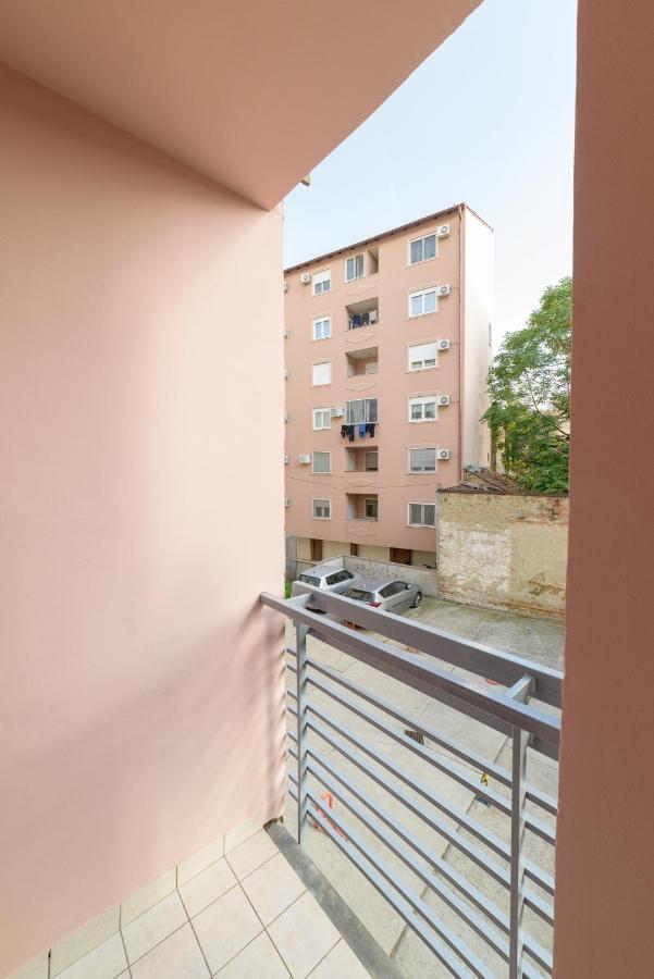 Mm2 Appartement Novi Sad Buitenkant foto