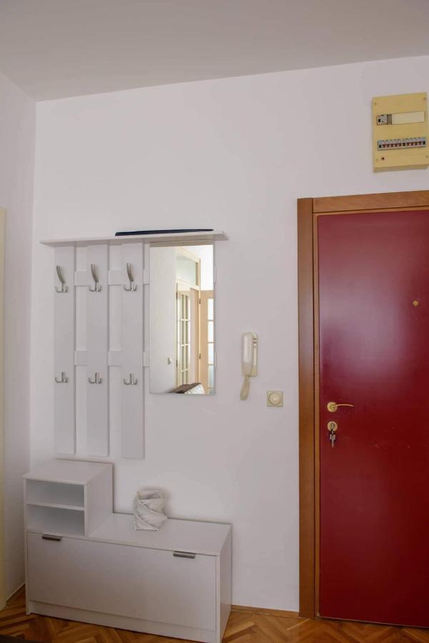 Mm2 Appartement Novi Sad Buitenkant foto